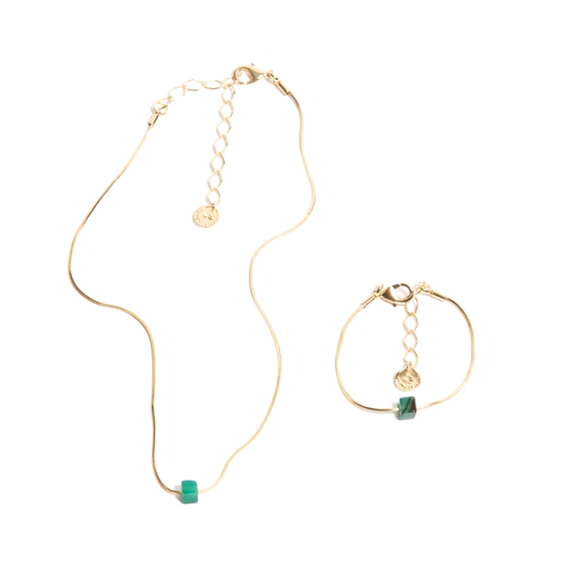 Conjunto colar e pulseira Kelly cubinho pedra Ágata, banhado em ouro VERDE
