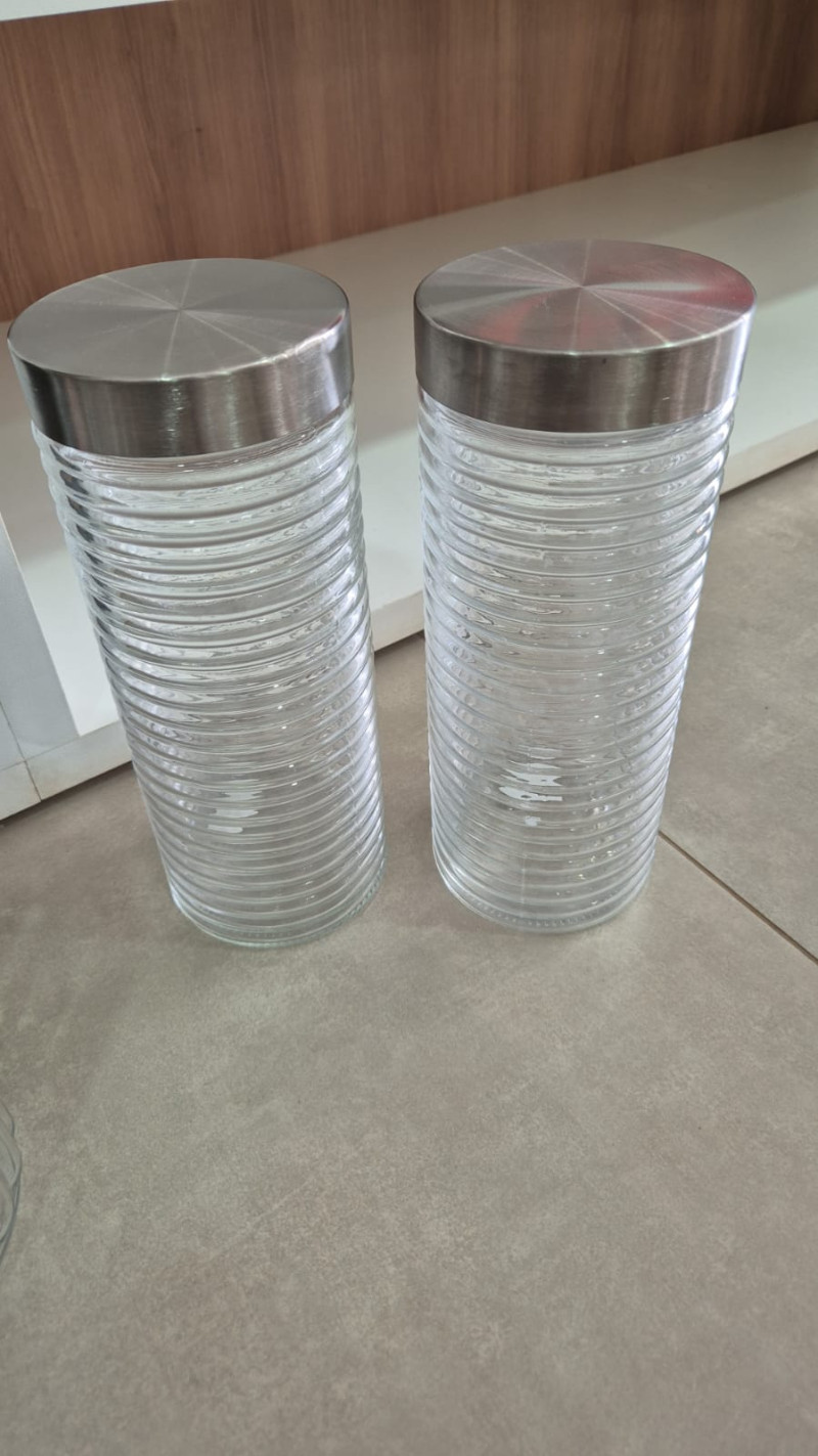 Kit dois potes vidro com tampa em inox 28cm