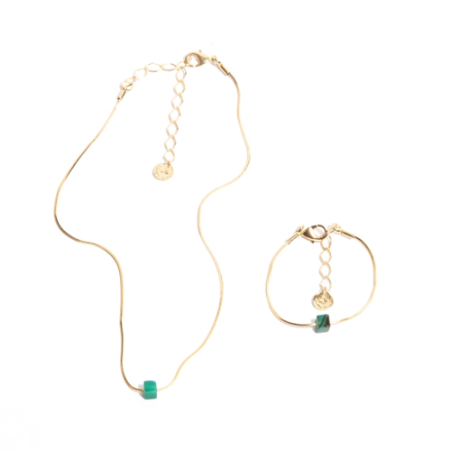Conjunto colar e pulseira Kelly cubinho pedra Ágata, banhado em ouro VERDE